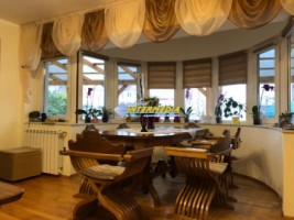 casa-de-vanzare-dpm-cu-450-mp-teren-finisata-si-utilata-complet-in-alba-iulia-zona-centru-2